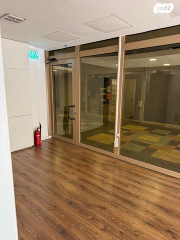 חנויות/ שטח מסחרי, לוריא 6, הצפון הישן - דרום, תל אביב יפו