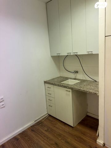 חנויות/ שטח מסחרי, לוריא 6, הצפון הישן - דרום, תל אביב יפו