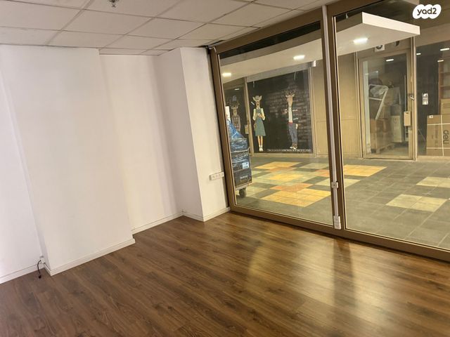 חנויות/ שטח מסחרי, לוריא 6, הצפון הישן - דרום, תל אביב יפו