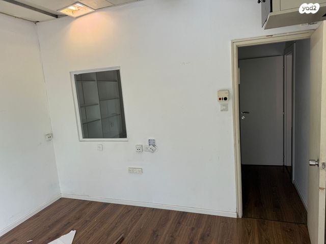 חנויות/ שטח מסחרי, לוריא 6, הצפון הישן - דרום, תל אביב יפו