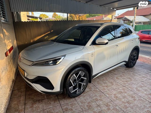 מודעת רכב בי.ווי.די אטו 3