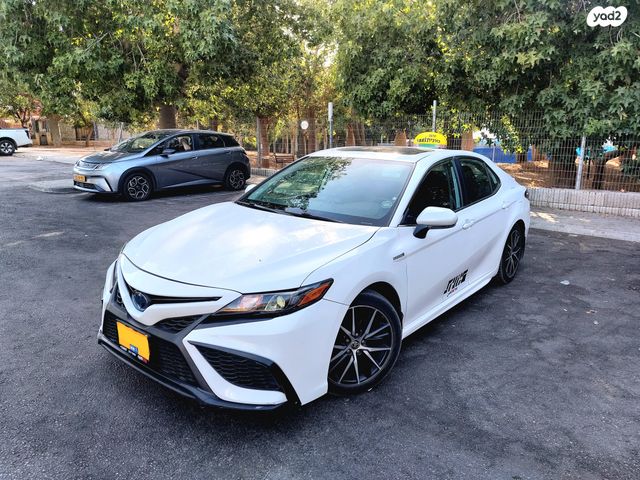 מודעת רכב טויוטה קאמרי