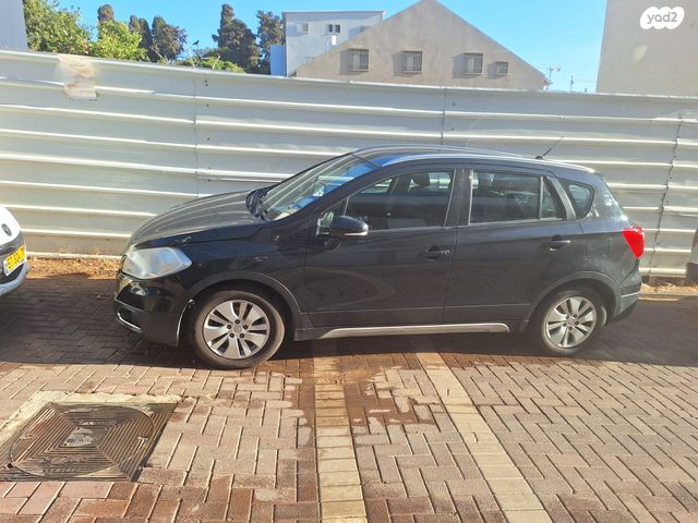 סוזוקי קרוסאובר