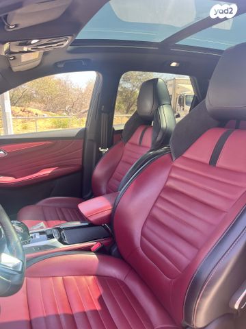 מודעת רכב אם ג'י EHS PHEV