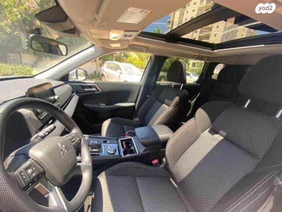 מיצובישי אאוטלנדר