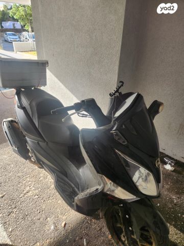 מודעת רכב סאן יאנג ג'וי-מקס 250 XI