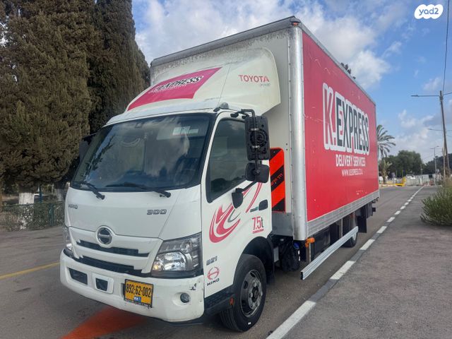 מודעת רכב טויוטה