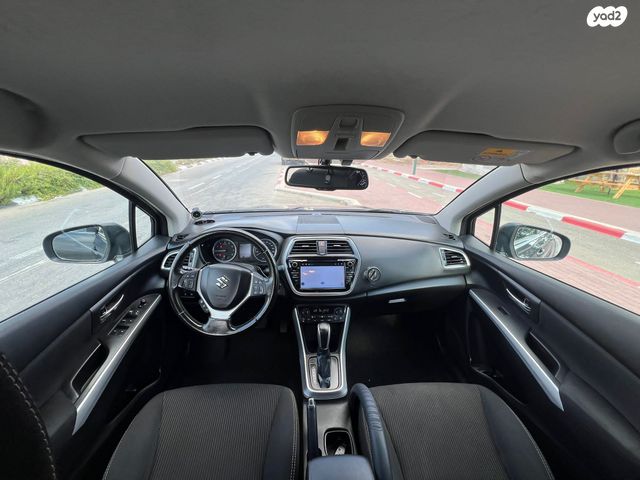 סוזוקי קרוסאובר