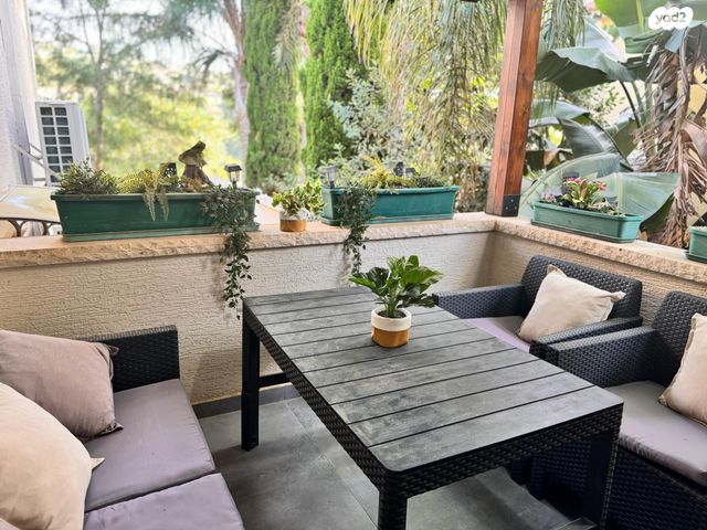 בית פרטי/ קוטג', גל 12, מעלה השמורה, כפר ורדים