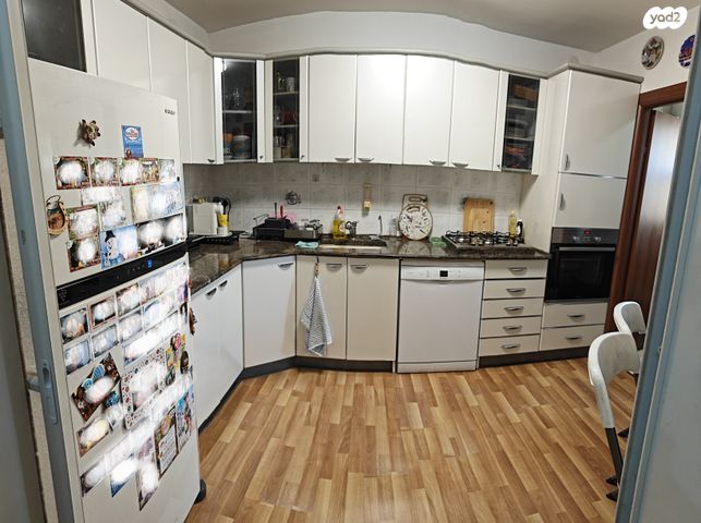 דירה, משה דיין 2, שכונה ו', באר שבע