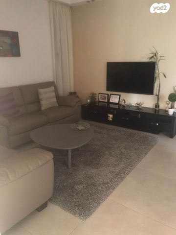 דירה, יבנה 11, מרכז, קרית עבודה, חולון