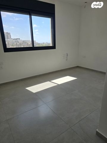 דירה, גולדה מאיר, מורשת, מודיעין מכבים רעות