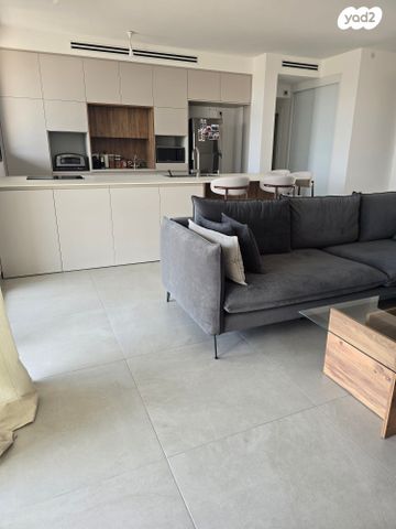 דירה, גולדה מאיר, מורשת, מודיעין מכבים רעות