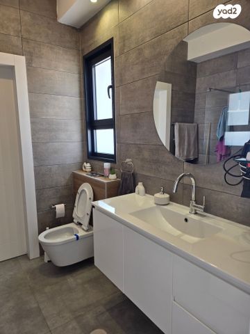 דירה, גולדה מאיר, מורשת, מודיעין מכבים רעות