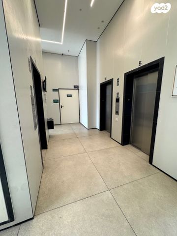 דירה, דרך ארץ, עיר היין, אשקלון