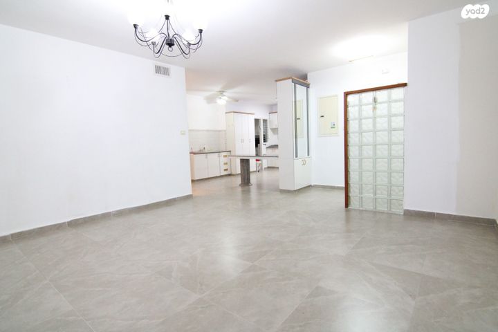 דירה, נחמן סירקין 16, רובע ט"ו, אשדוד