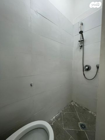 יחידת דיור, מורדי הגטאות 22, רמת אפרים, נתניה