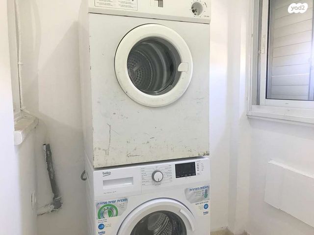 דירה, אבא הלל סילבר, חיפה