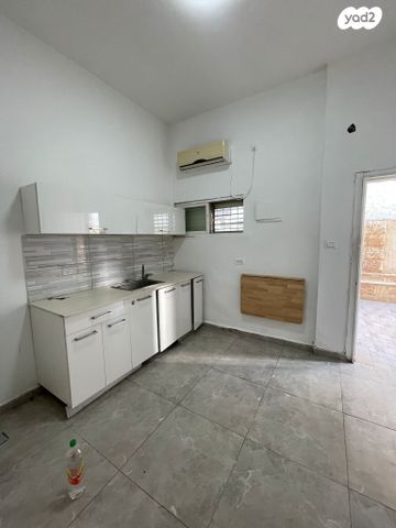 מורדי הגטאות 22