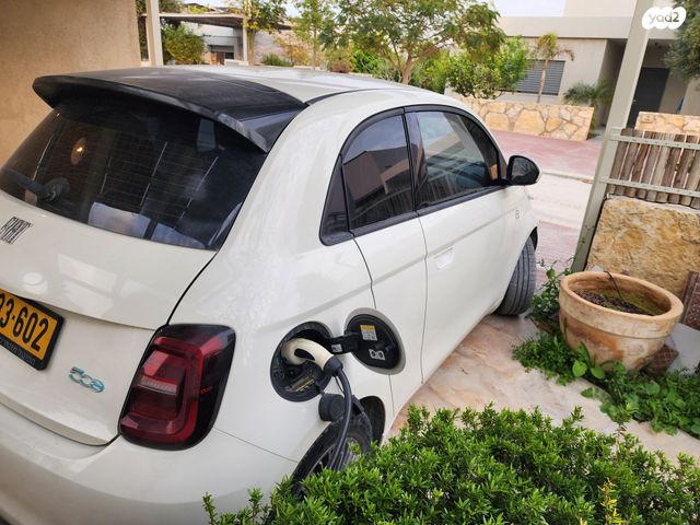 מודעת רכב פיאט 500