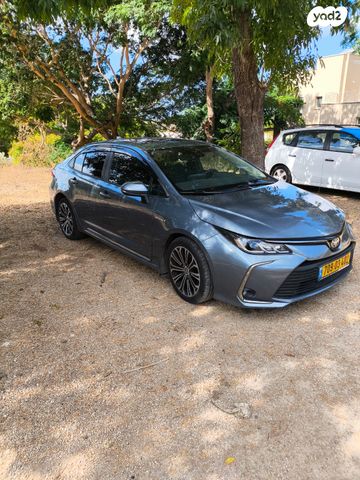 טויוטה קורולה