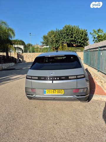 יונדאי איוניק 5