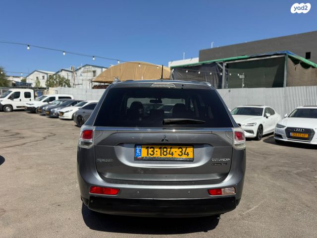 מיצובישי אאוטלנדר