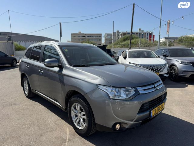 מיצובישי אאוטלנדר