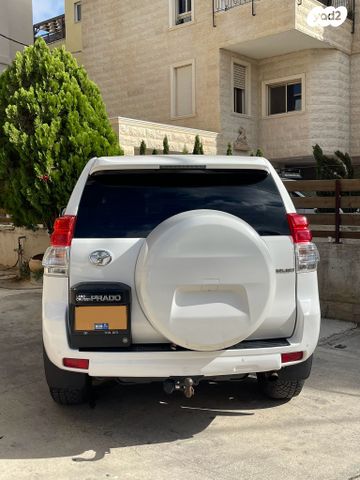 טויוטה לנד קרוזר