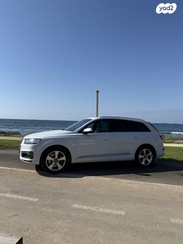 אאודי Q7
