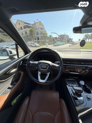 אאודי Q7
