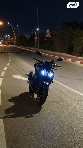 קאוואסאקי Z900