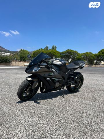 מודעת רכב קאוואסאקי נינג'ה ZX 10R