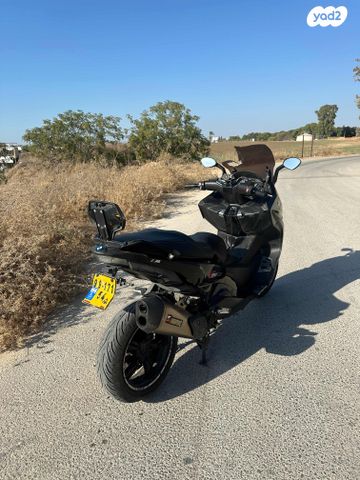 ב.מ.וו C 650GT