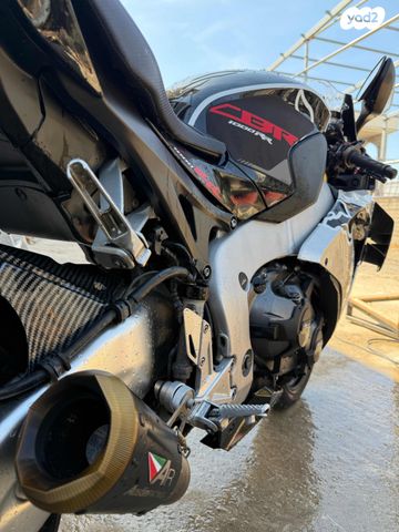 הונדה CBR1000RR