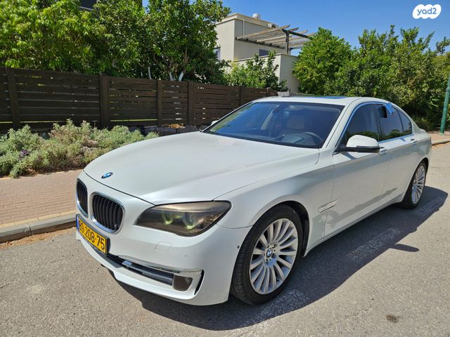 מודעת רכב ב מ וו סדרה 7