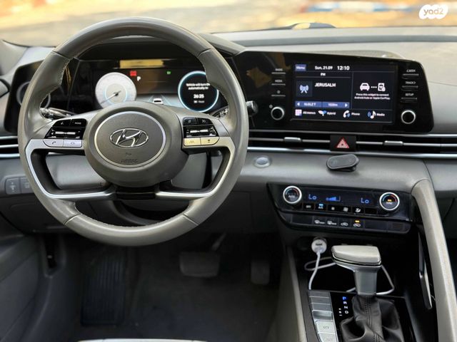 יונדאי אלנטרה