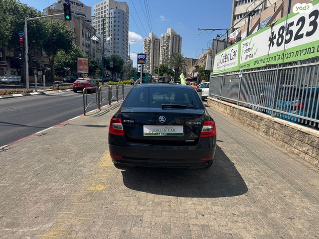 סקודה אוקטביה 