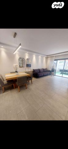 דירת גן, דרך מנחם בגין 11, הדר גנים, פתח תקווה