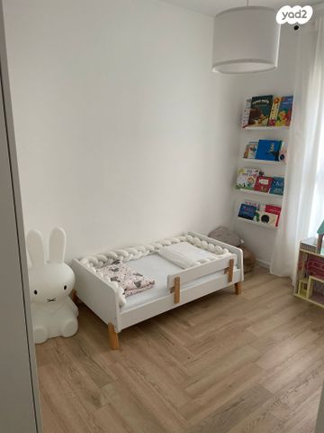 דירה, אריאל שרון 15, כלניות, טירת כרמל