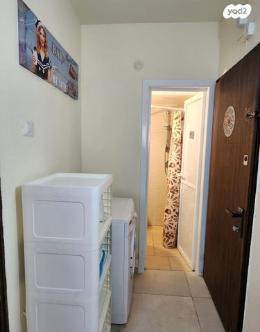 דירה, דרך בן גוריון 81, עצמאות יוספטל, בת ים