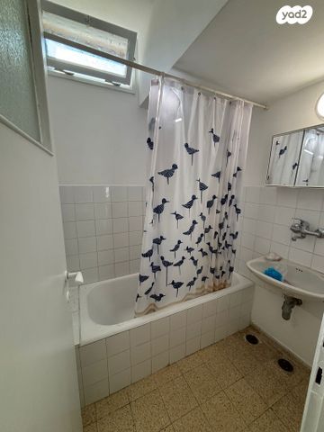 דירה, תל חי 54, שיכון ד', קרית שמונה