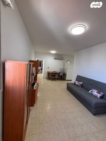 דירה, תל חי 54, שיכון ד', קרית שמונה