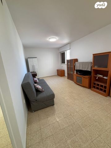 דירה, תל חי 54, שיכון ד', קרית שמונה