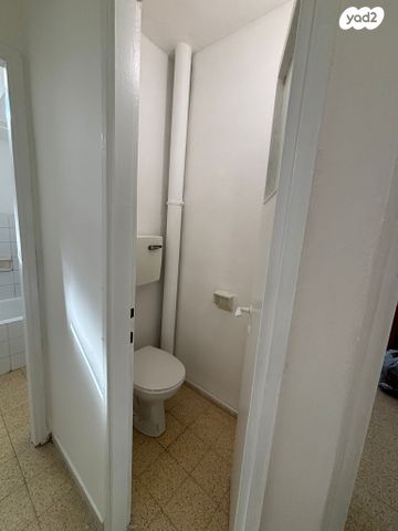 דירה, תל חי 54, שיכון ד', קרית שמונה