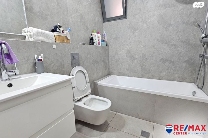 דירה, ארלוזורוב, מרכז, קרית עבודה, חולון