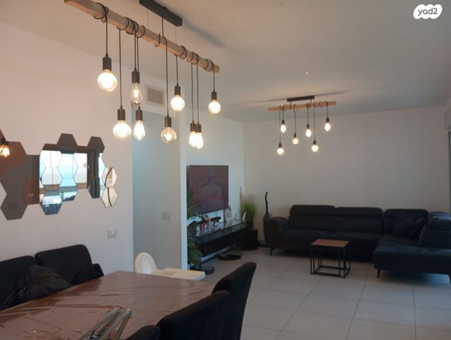 דירה, דרך הים, עכו