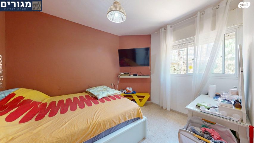 דירה, הצוללת דקר, חיפה