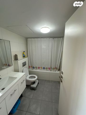 דירה, דרך הים, עכו