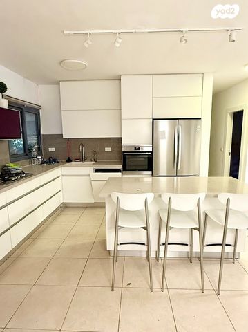 דירת גן, תור 4, כפר סבא הצעירה, כפר סבא